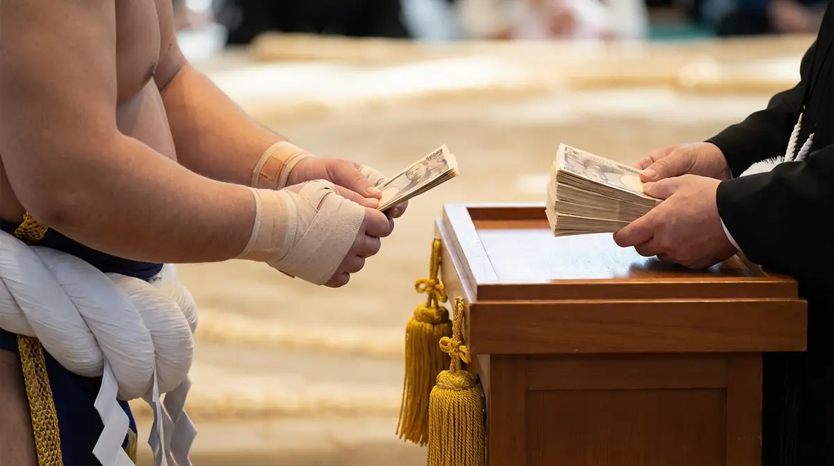 【結論】懸賞金は1本7万円|力士の手取りは約3万円